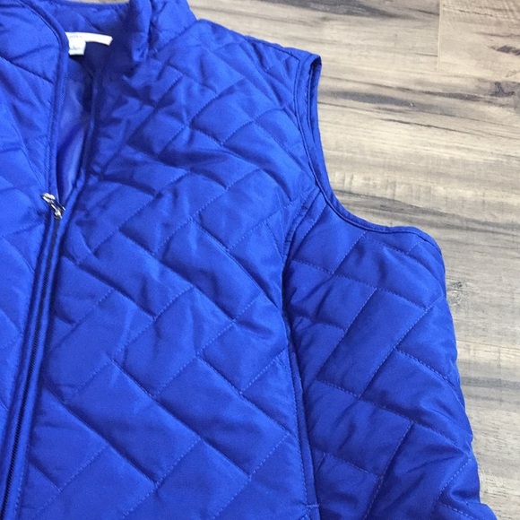 Jacket - Picture 2 of 9